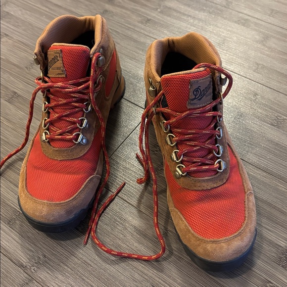 Danner jag lace up Red and Brown Women's Hiking Boots free people - Picture 2 of 6